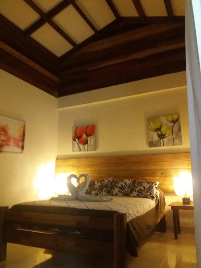 Villa Sevilla Big Creek Esterno foto
